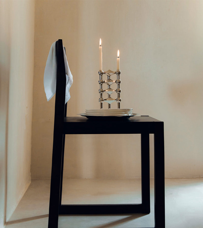 Design-Kerzenständer und Kerzen – Stoff Nagel