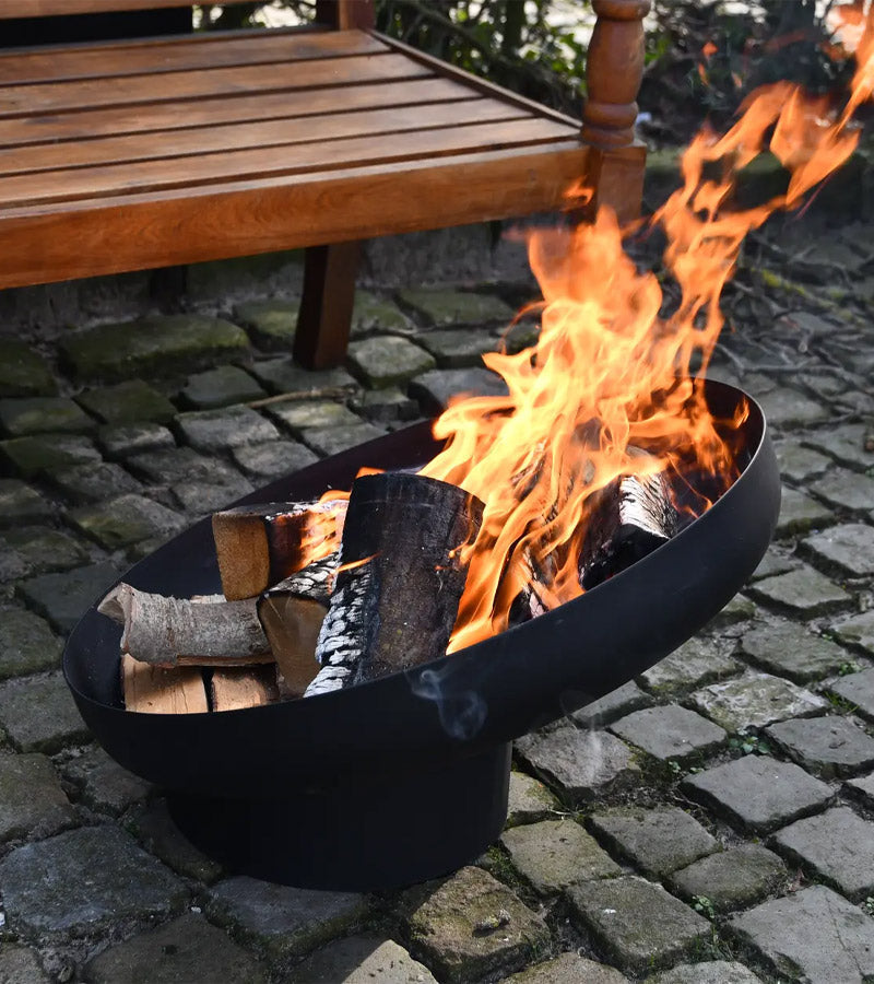 Geneigte Feuerschale