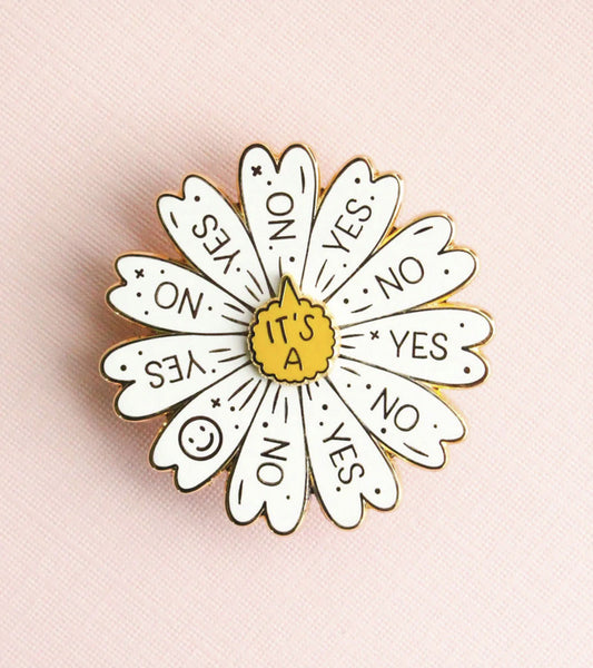 Daisy brosche