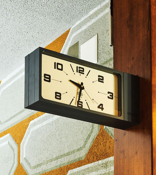 Doppelseitige Wanduhr DULTON
