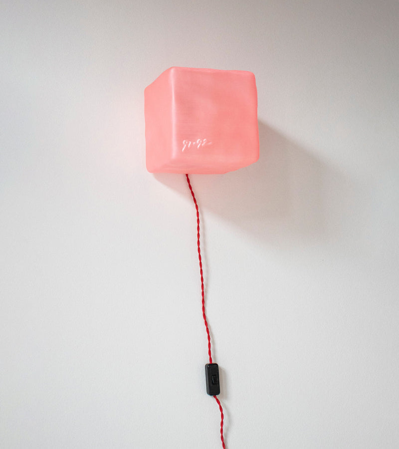 Lampe im Ice-Cube-Design