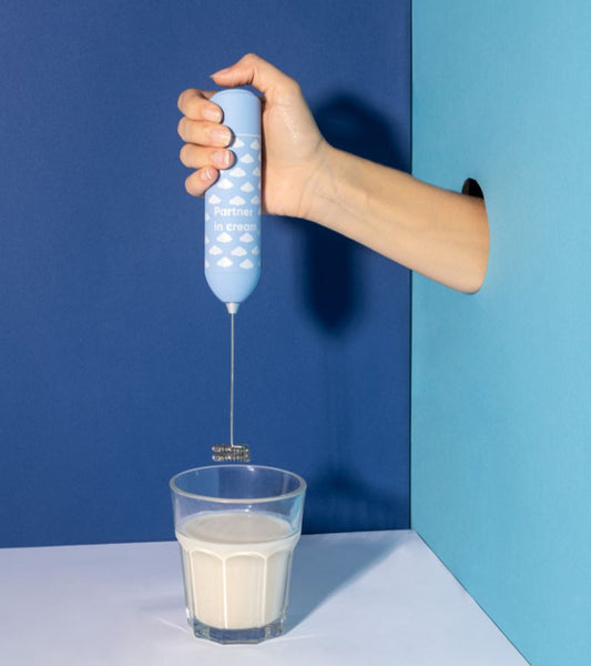Milchaufschäumer partner in cream
