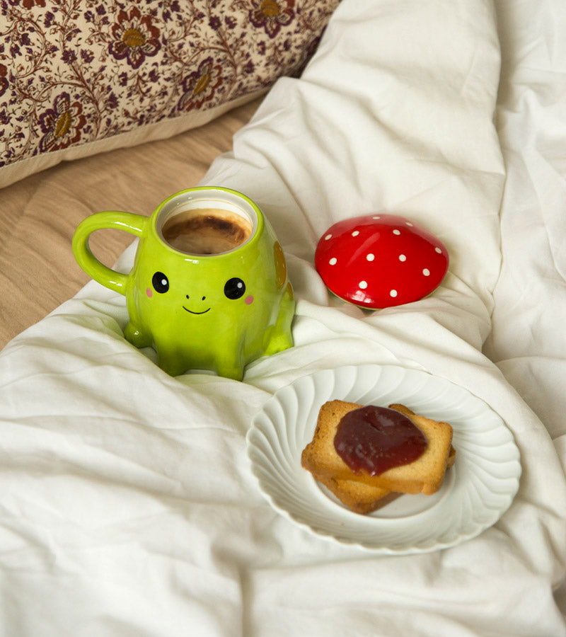 Becher frosch hut