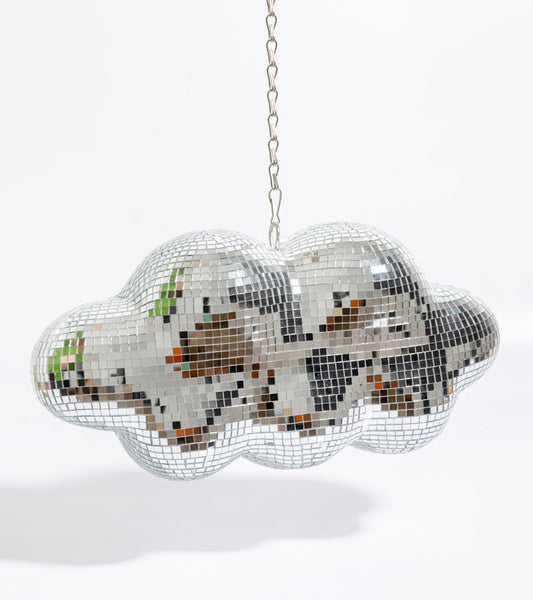 Disco wolke hängend