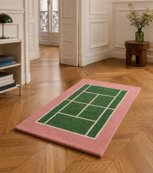 Teppich in Form eines Tennisplatzes