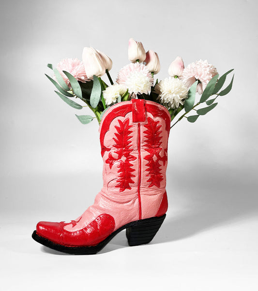 Vase cowboystiefel realistisch