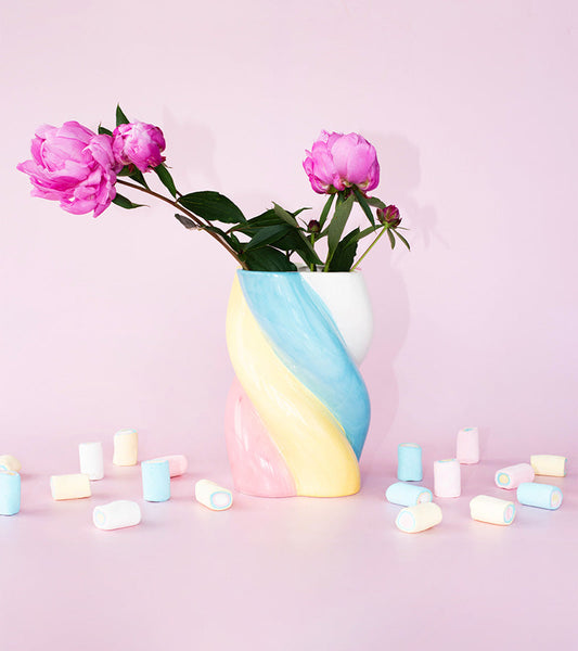 Vase marshmallow candy
