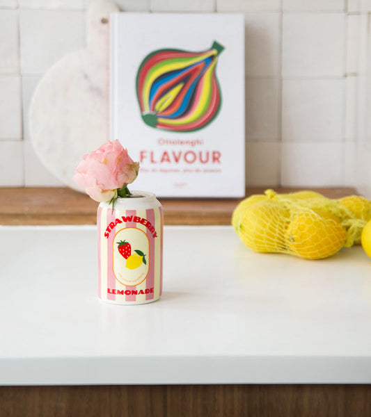 Vase dose strawberry lemonade