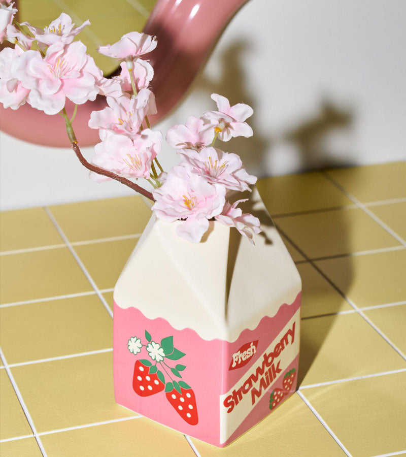 Vase milchkarton erdbeere