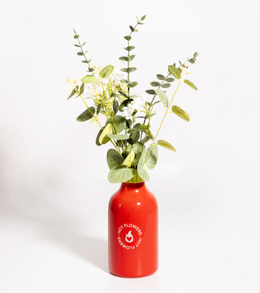 Vase hot sauce