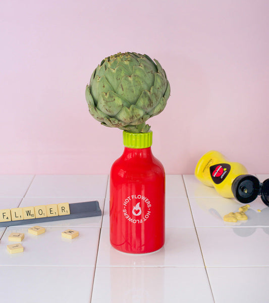 Vase hot sauce
