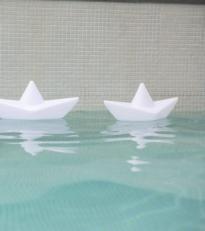 Schwimmendes Boot-Nachtlicht
